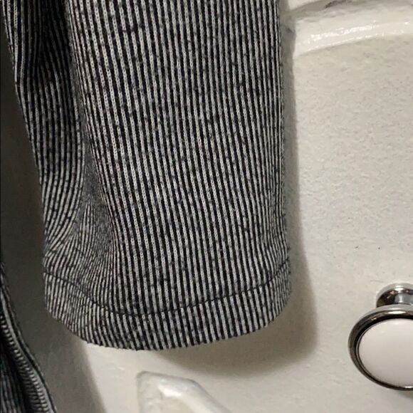 Zara Trafaluc Pinstripe Tunic Sweater size small - Picture 5 of 7